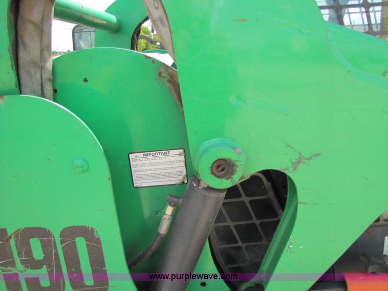 image for item A5033 Bobcat T190 track skid steer