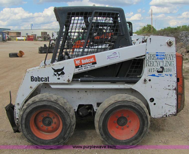 image for item A5034 2001 Bobcat 763 G series skid steer