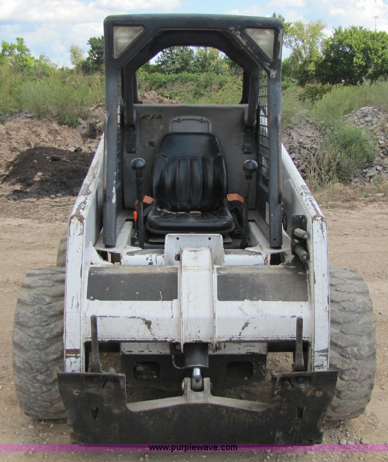 image for item A5034 2001 Bobcat 763 G series skid steer