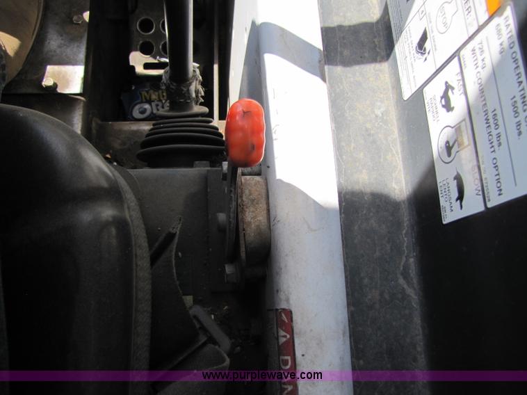 image for item A5034 2001 Bobcat 763 G series skid steer