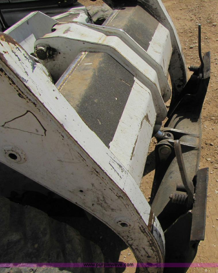 image for item A5034 2001 Bobcat 763 G series skid steer