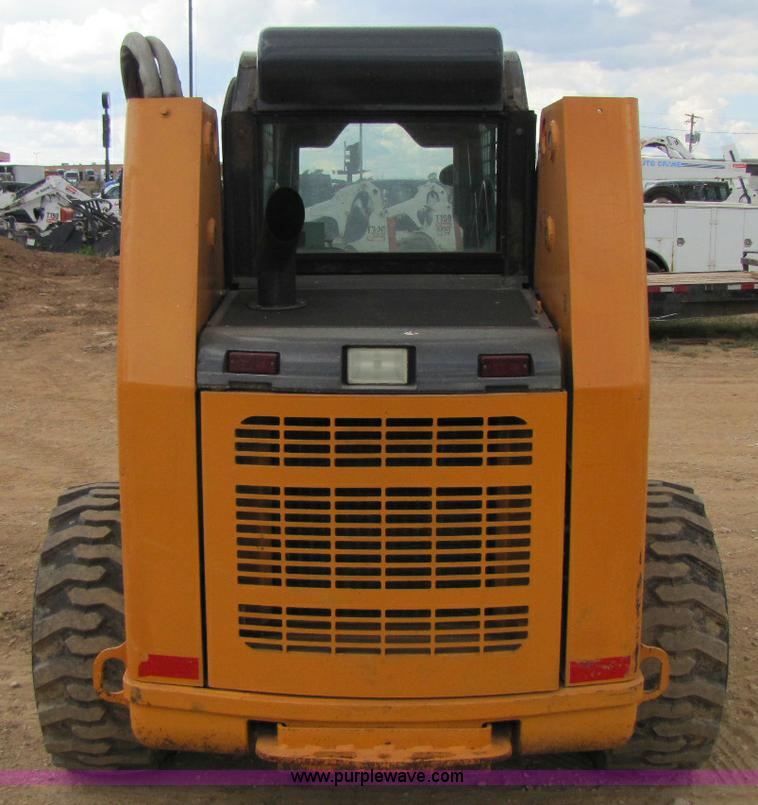 image for item A5035 2004 Case 90XT skid steer