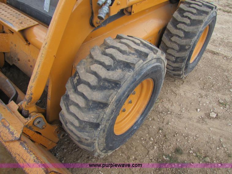 image for item A5035 2004 Case 90XT skid steer