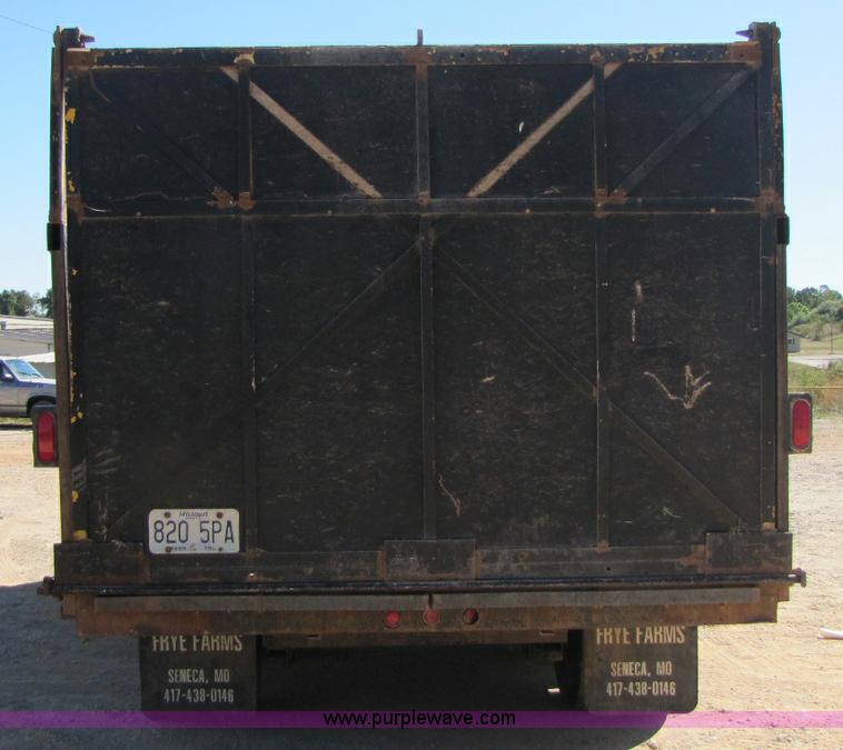 image for item A5039 2008 Starlite 20' dump trailer