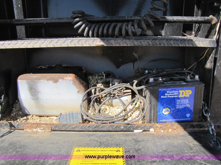 image for item A5039 2008 Starlite 20' dump trailer