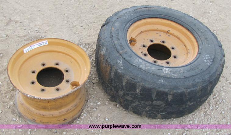 image for item A9639 (2) Case 8-lug wheels