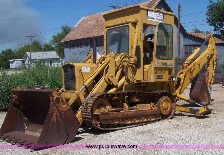 image for item B3525 1973 John Deere 450B track loader