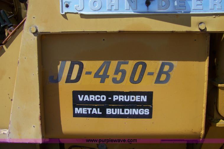 image for item B3525 1973 John Deere 450B track loader