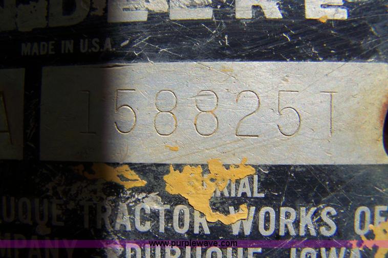 image for item B3525 1973 John Deere 450B track loader