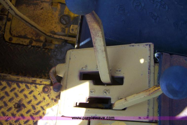 image for item B3525 1973 John Deere 450B track loader