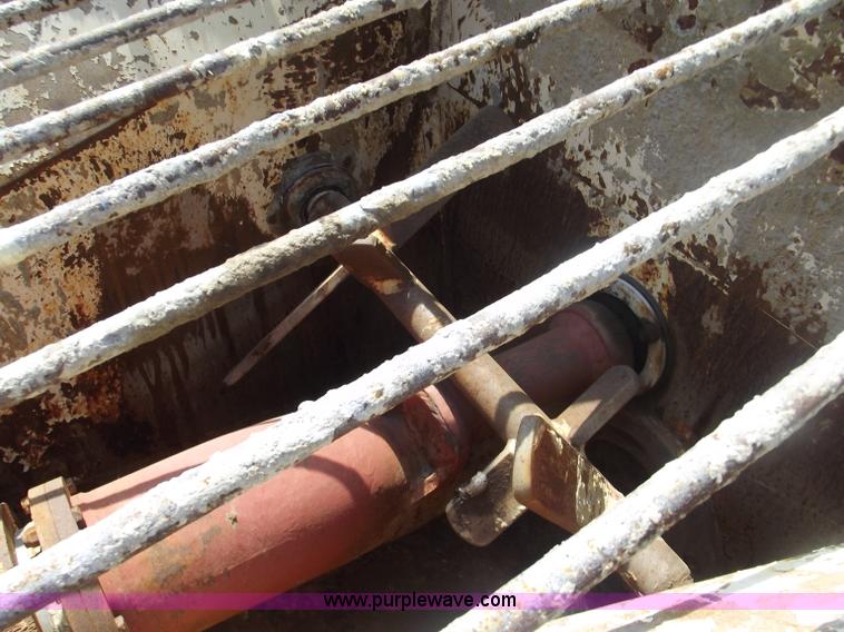 image for item B5010 1996 Putzmeister TS2030 towable concrete pump