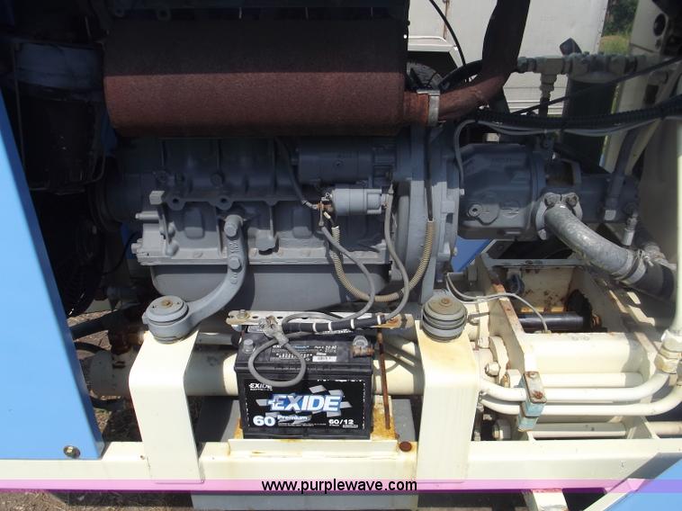 image for item B5010 1996 Putzmeister TS2030 towable concrete pump