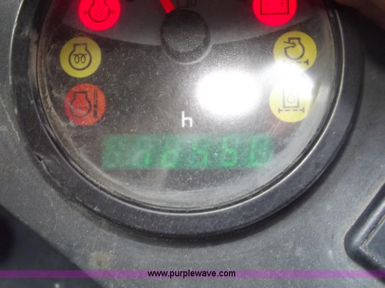 image for item B5012 2005 Terex HR14 mini excavator