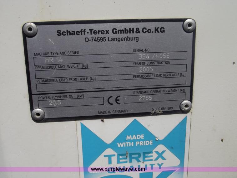 image for item B5012 2005 Terex HR14 mini excavator