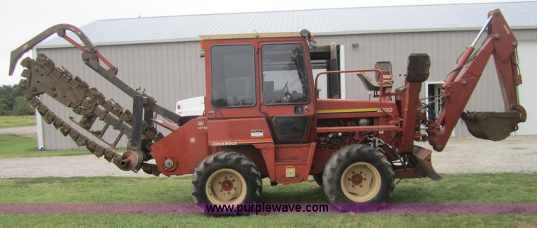 image for item C5006 1996 Ditch Witch 8020 trencher