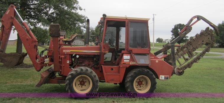 image for item C5006 1996 Ditch Witch 8020 trencher