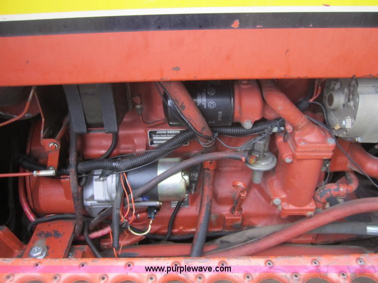 image for item C5006 1996 Ditch Witch 8020 trencher