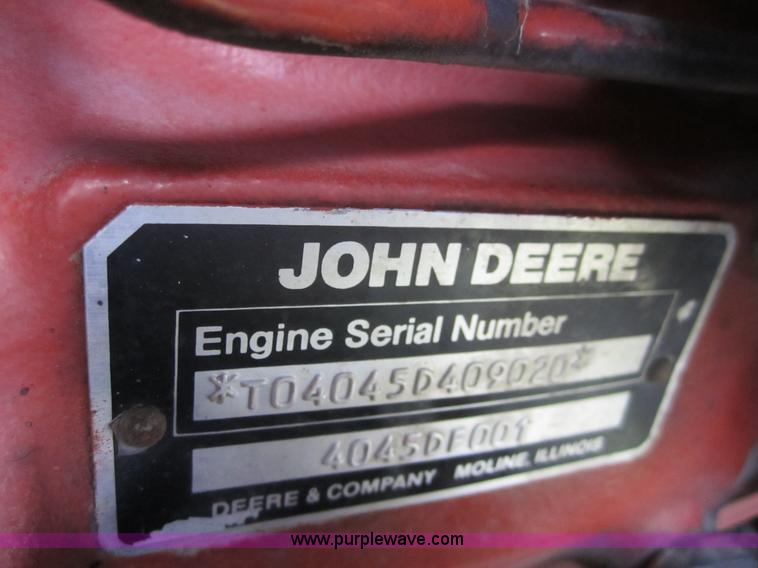 image for item C5006 1996 Ditch Witch 8020 trencher