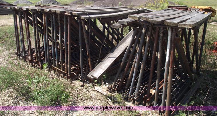 image for item C5538 (162) overhang jacks