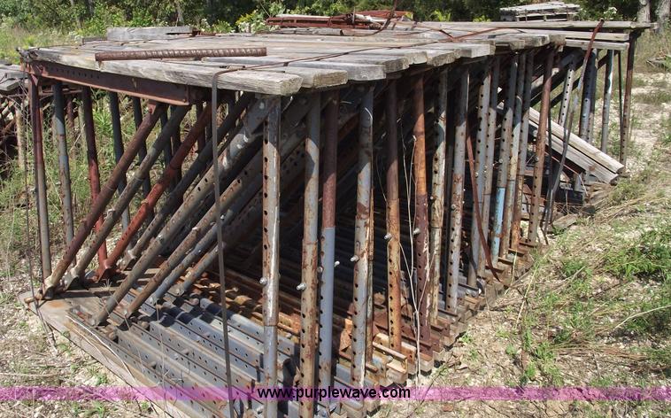 image for item C5538 (162) overhang jacks