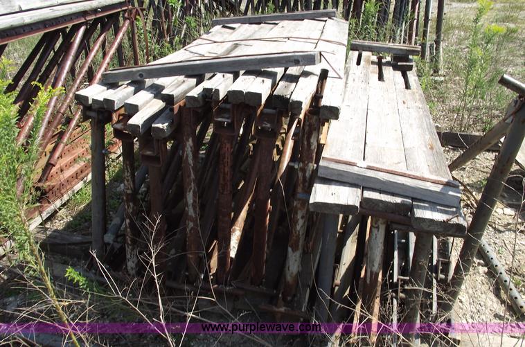 image for item C5538 (162) overhang jacks