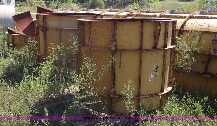 image for item C5544 EFCO 54" diameter bridge forms