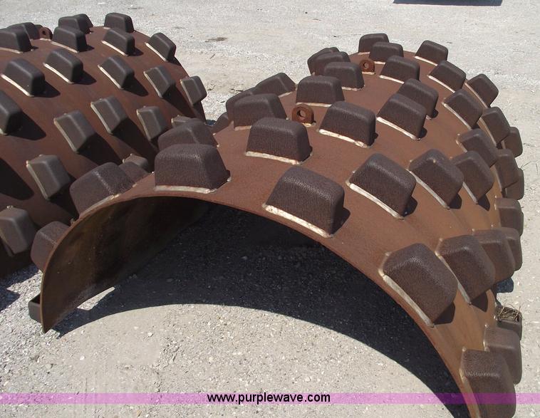 image for item C5547 1997 Ingersoll Rand SD100 Pro Pac vibratory roller/packer