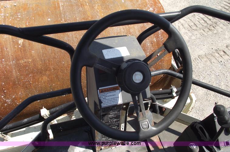 image for item C5547 1997 Ingersoll Rand SD100 Pro Pac vibratory roller/packer
