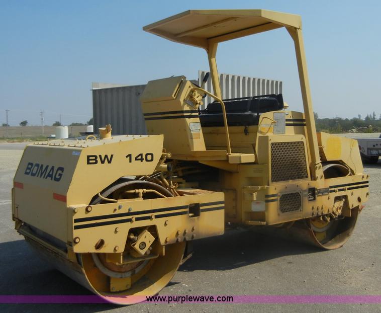 image for item D9931 1984 Bomag BW140 roller