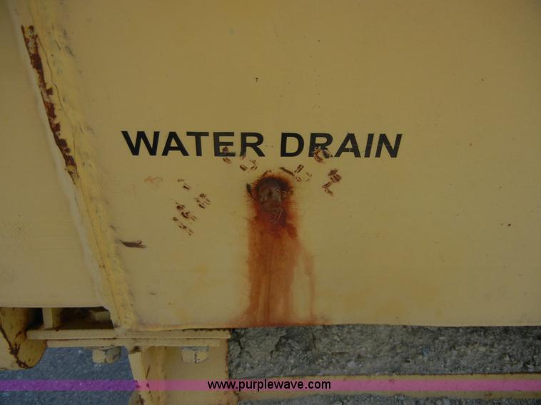 image for item D9931 1984 Bomag BW140 roller