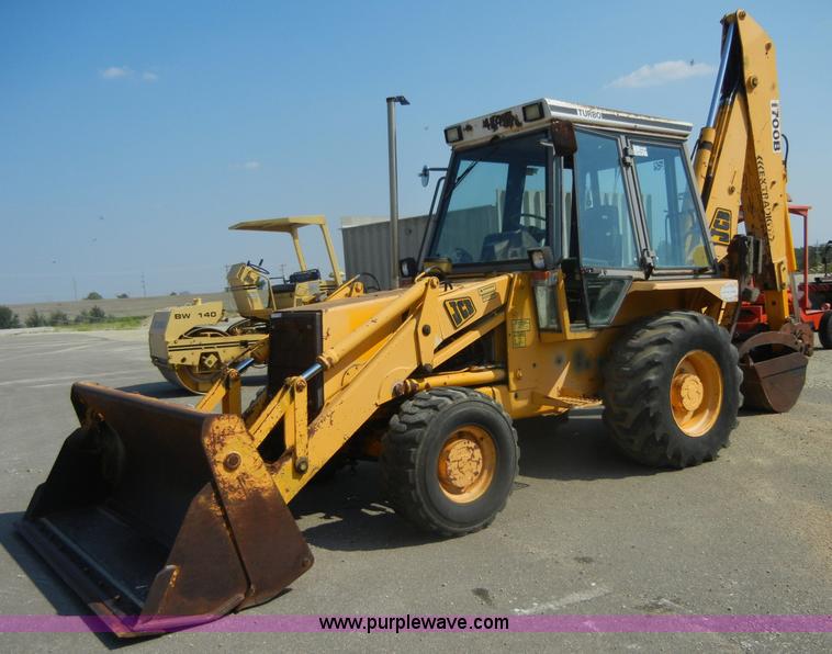 image for item D9933 1990 JCB 1700B backhoe