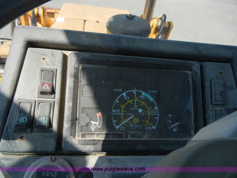 image for item D9933 1990 JCB 1700B backhoe