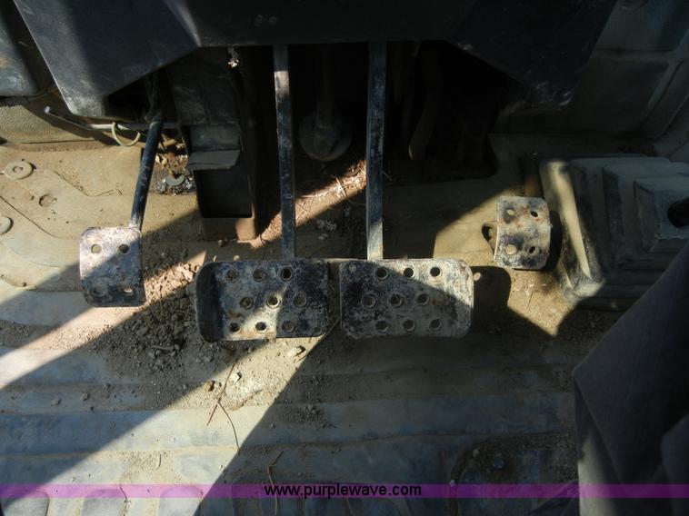 image for item D9933 1990 JCB 1700B backhoe