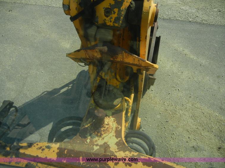 image for item D9933 1990 JCB 1700B backhoe