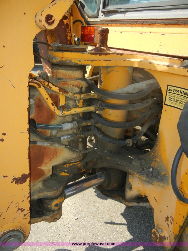 image for item D9933 1990 JCB 1700B backhoe
