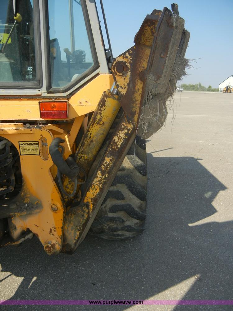image for item D9933 1990 JCB 1700B backhoe