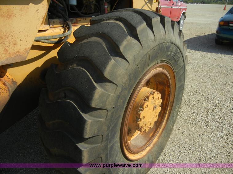 image for item D9934 1978 Fiat-Allis 605B wheel loader