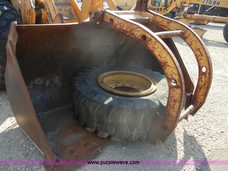 image for item D9934 1978 Fiat-Allis 605B wheel loader