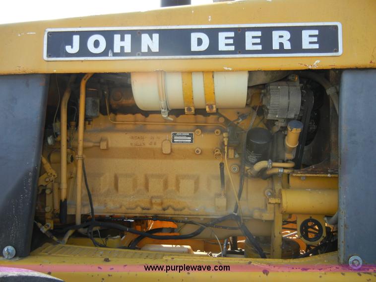 image for item D9935 1969 John Deere 570A motor grader