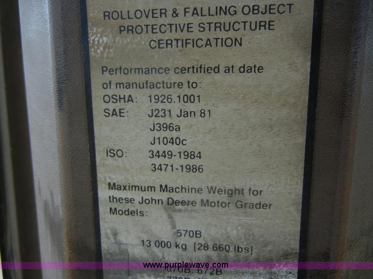 image for item D9936 1995 John Deere 770BH motor grader