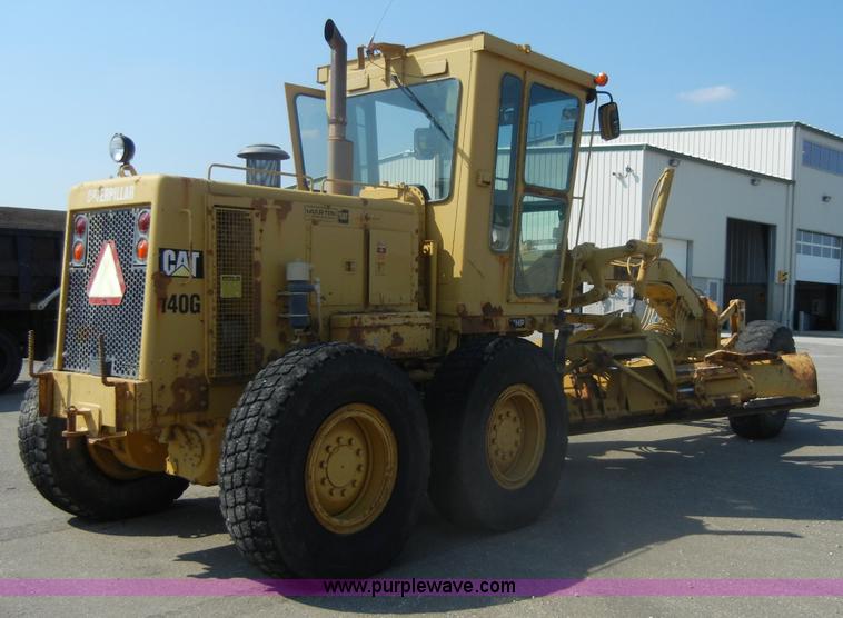 image for item D9937 1993 Caterpillar 140G motor grader