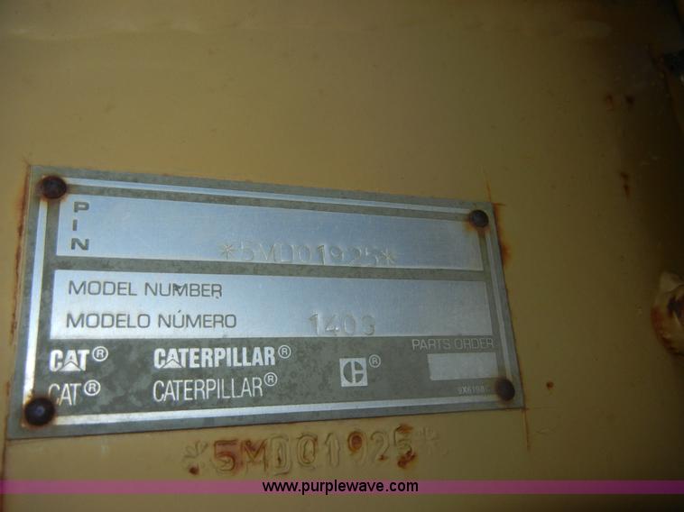 image for item D9937 1993 Caterpillar 140G motor grader