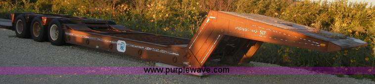 image for item D9945 1985 Trail-Eze 41.5' lowboy trailer