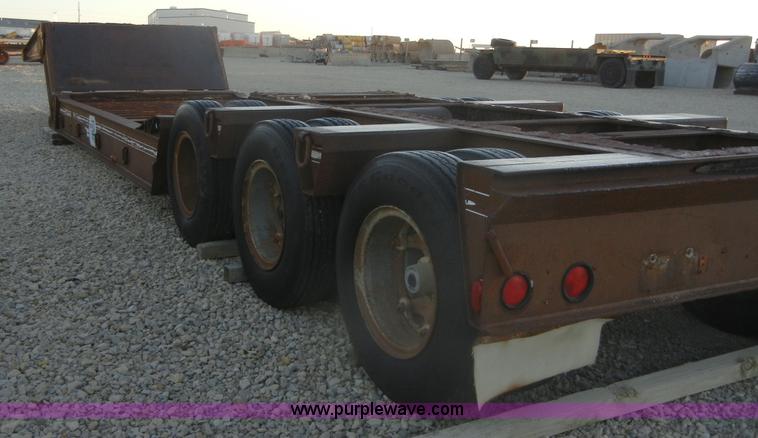 image for item D9945 1985 Trail-Eze 41.5' lowboy trailer