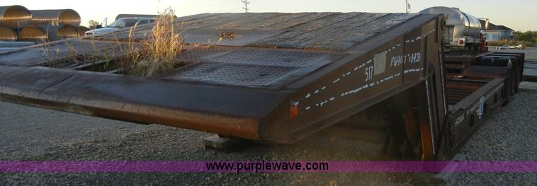 image for item D9945 1985 Trail-Eze 41.5' lowboy trailer