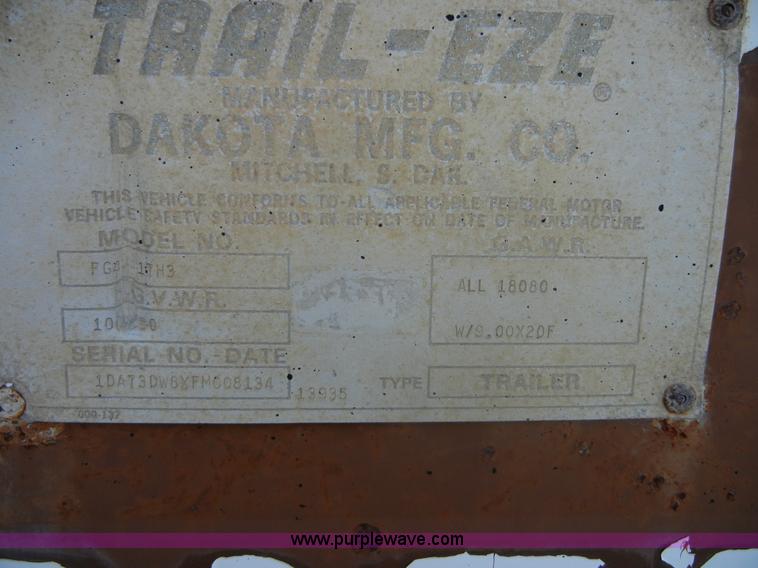 image for item D9945 1985 Trail-Eze 41.5' lowboy trailer