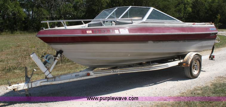 image for item A2309 1987 Beretta Success boat