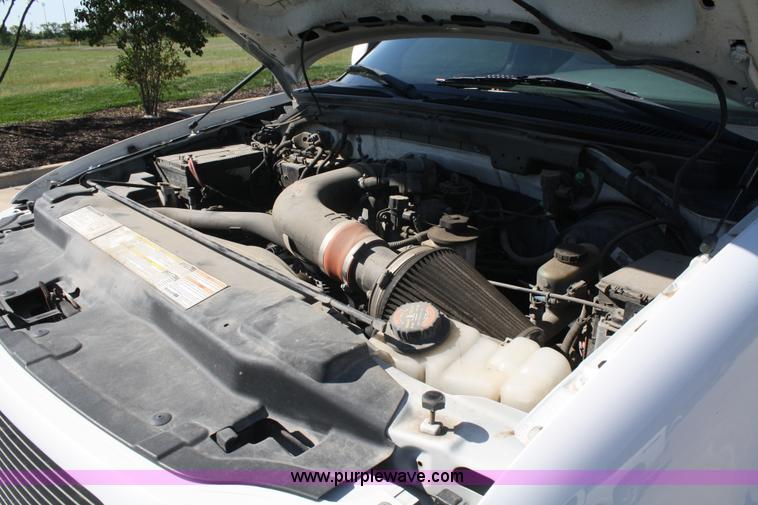 image for item A2334 2000 Ford F150 pickup truck