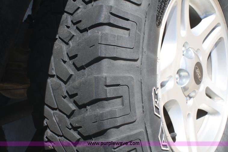 image for item A2334 2000 Ford F150 pickup truck