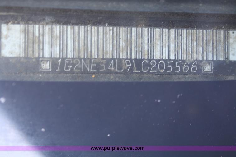 image for item A2347 1990 Pontiac Grand Am LE